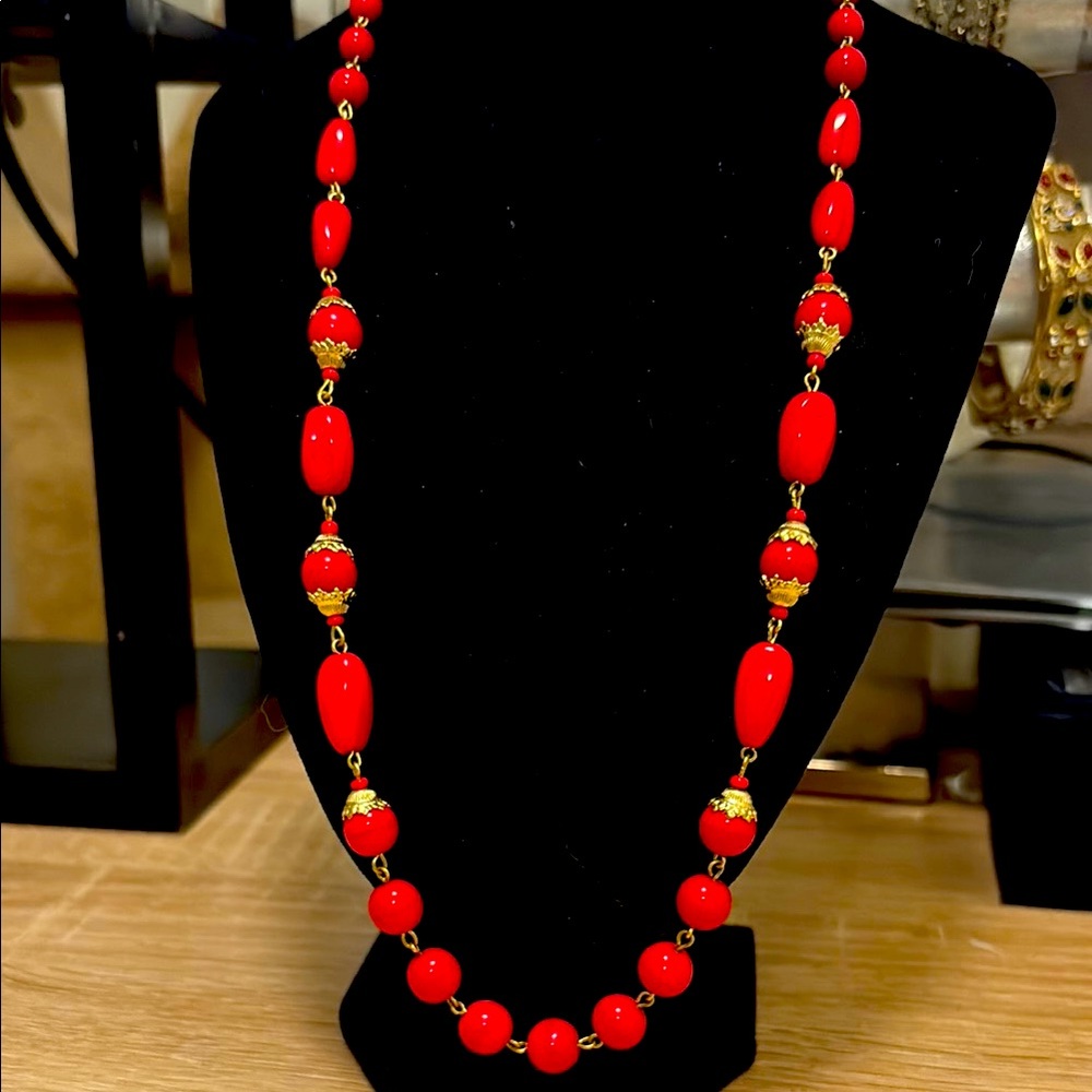 Vintage glass bead, necklace, red and gold - Picture 1 of 3